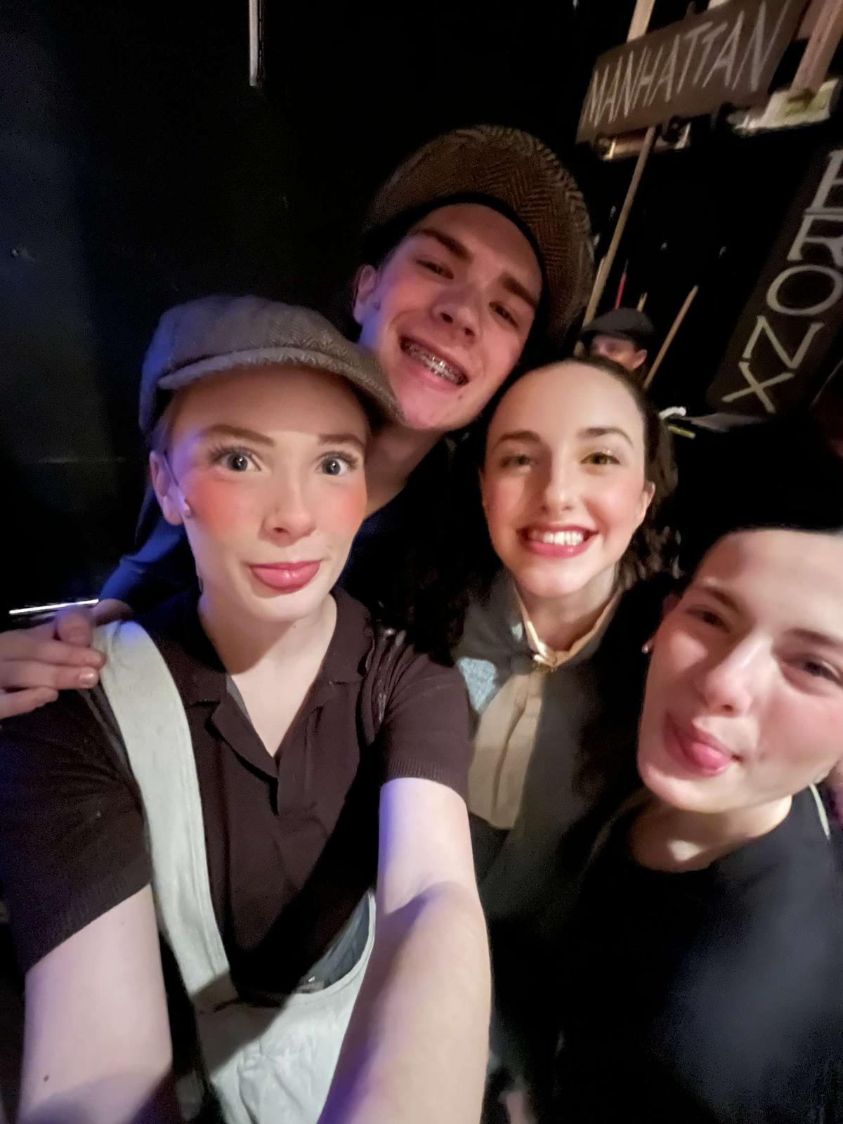 NEWSIES 💙