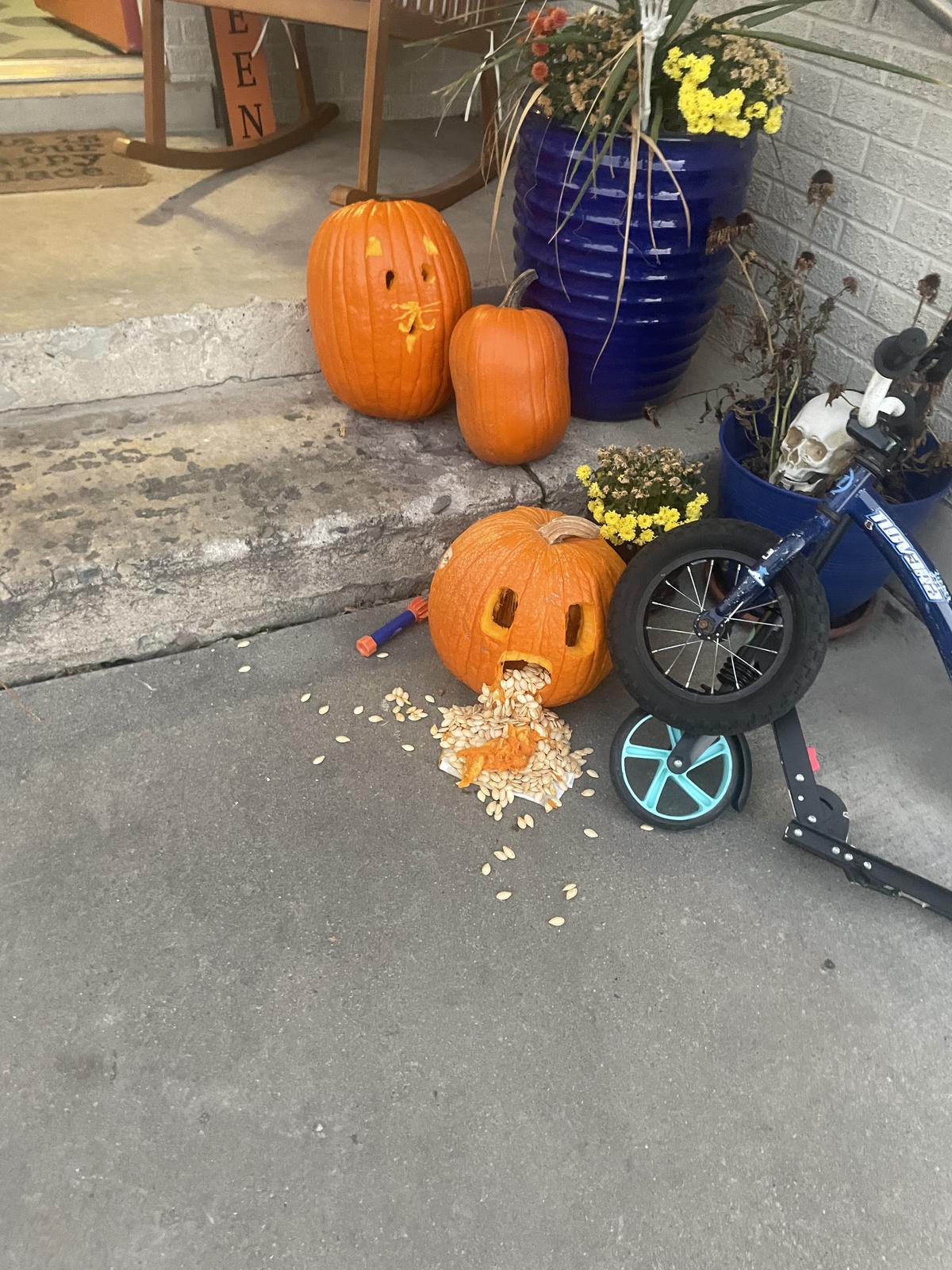 Halloween part 1🎃